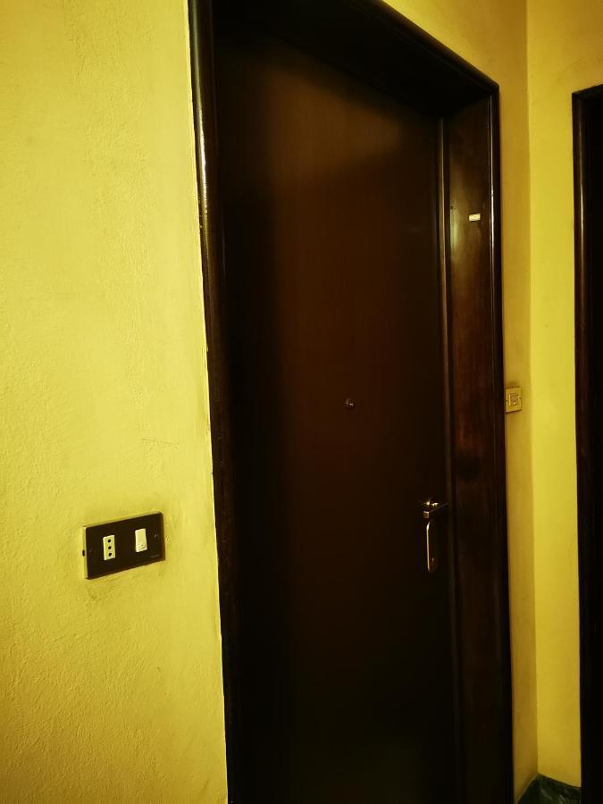 Appartamento Diego Milão Exterior foto